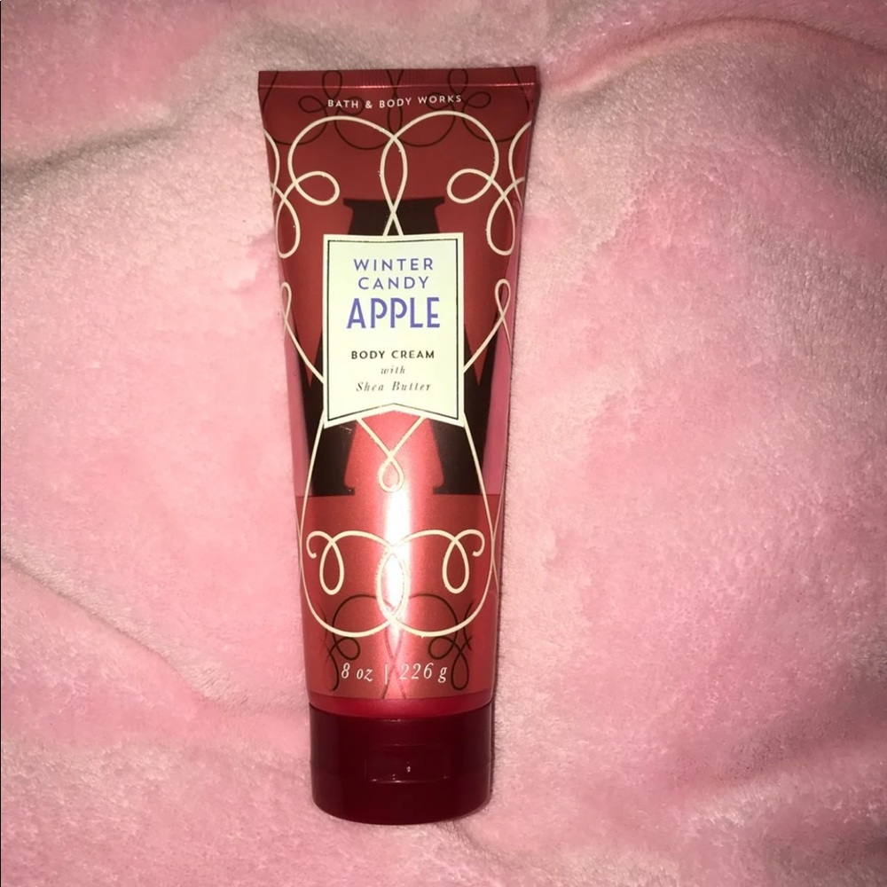 Winter candy apple B&BW lotion